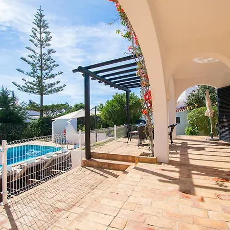 Casa Miguel - Family-friendly 3-bedroom With Private Pool Villa Carvoeiro (Lagoa)