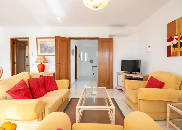 Villa Casa Miguel - Family-friendly 3-bedroom With Private Pool