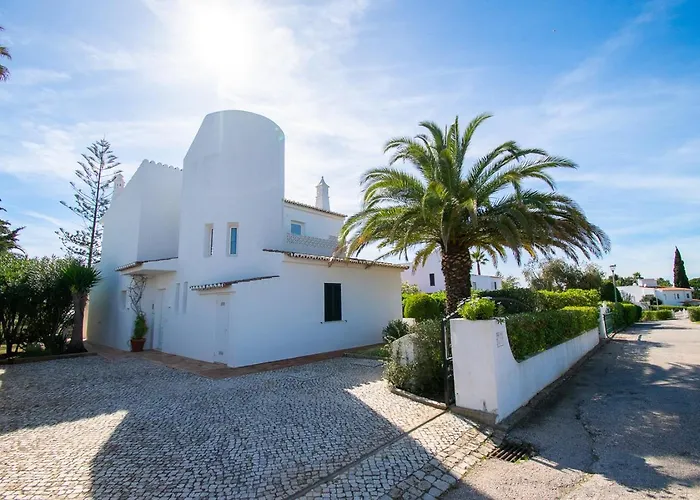 Villa Casa Miguel - Family-friendly 3-bedroom With Private Pool *
