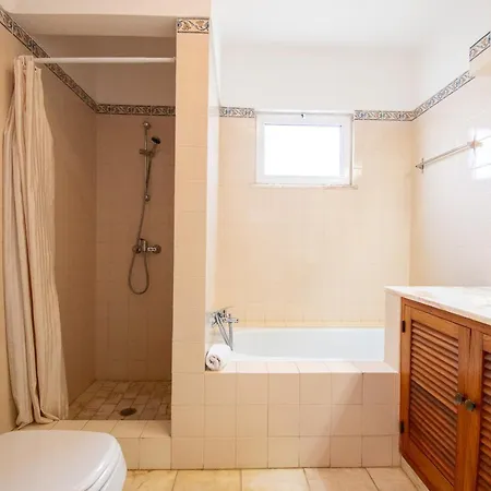 Вилла Casa Miguel - Family-friendly 3-bedroom With Private Pool *