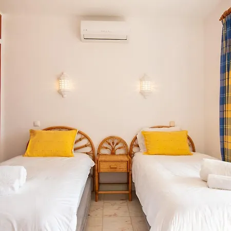 Вилла Casa Miguel - Family-friendly 3-bedroom With Private Pool